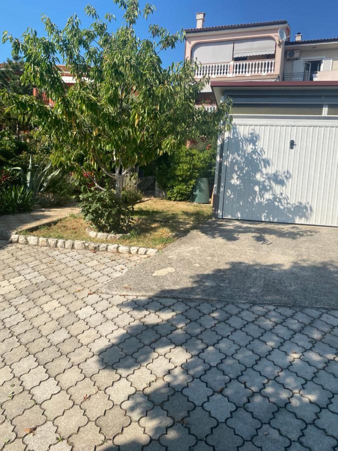 Apartment Jelena Crikvenica Esterno foto